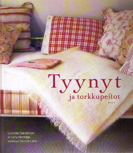 [CA - Kirjat] Tyynyt ja torkkupeitot